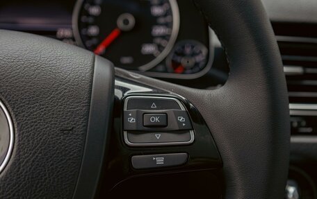 Volkswagen Touareg III, 2014 год, 1 965 000 рублей, 22 фотография