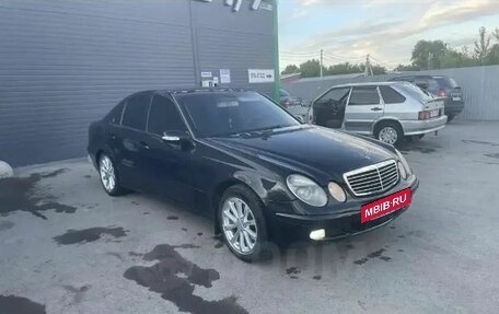 Mercedes-Benz E-Класс, 2004 год, 650 000 рублей, 9 фотография
