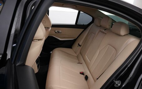 BMW 3 серия, 2020 год, 2 549 077 рублей, 3 фотография