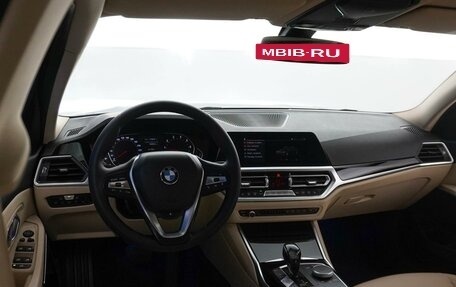 BMW 3 серия, 2020 год, 2 549 077 рублей, 7 фотография