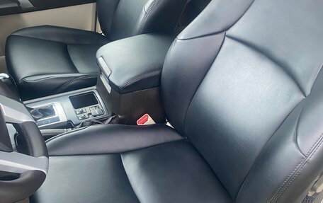 Toyota Land Cruiser Prado 150 рестайлинг 2, 2010 год, 2 490 000 рублей, 10 фотография