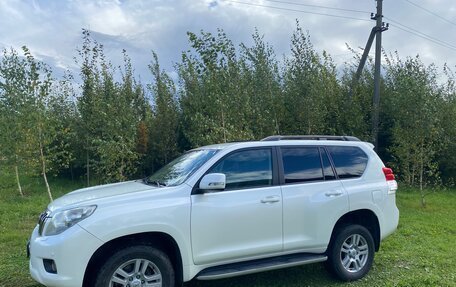 Toyota Land Cruiser Prado 150 рестайлинг 2, 2010 год, 2 490 000 рублей, 8 фотография