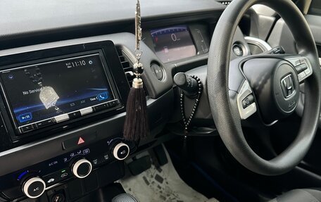 Honda Fit, 2021 год, 1 200 000 рублей, 11 фотография
