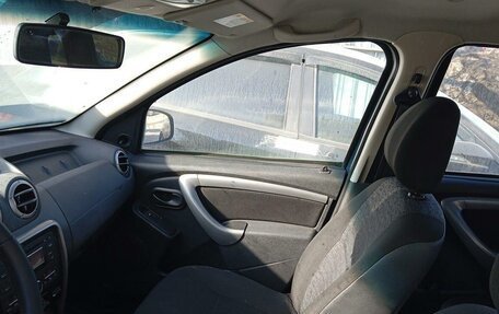 Renault Duster I рестайлинг, 2014 год, 640 000 рублей, 2 фотография
