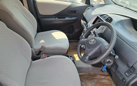 Toyota Ractis I, 2006 год, 411 000 рублей, 6 фотография
