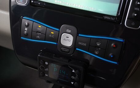 Nissan Leaf I, 2012 год, 839 000 рублей, 19 фотография
