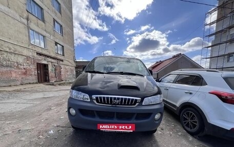 Hyundai Starex I рестайлинг, 2001 год, 730 000 рублей, 4 фотография