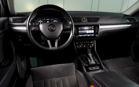 Skoda Superb III рестайлинг, 2019 год, 2 309 000 рублей, 6 фотография