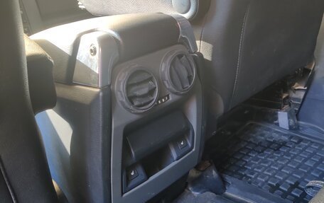 Land Rover Discovery III, 2007 год, 900 000 рублей, 16 фотография