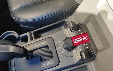 Land Rover Discovery III, 2007 год, 900 000 рублей, 12 фотография