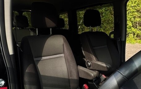 Honda Stepwgn IV, 2019 год, 2 430 000 рублей, 10 фотография