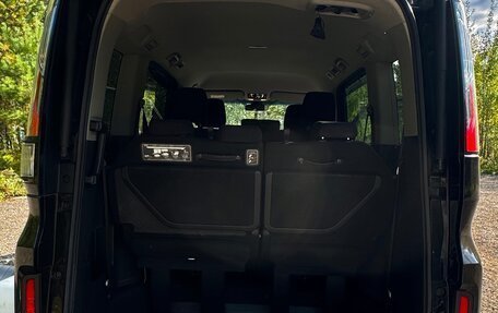 Honda Stepwgn IV, 2019 год, 2 430 000 рублей, 13 фотография