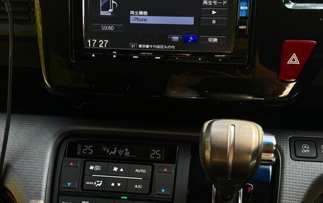 Honda Stepwgn IV, 2019 год, 2 430 000 рублей, 18 фотография