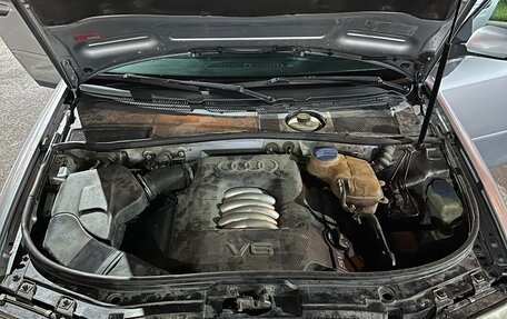 Audi A6, 1997 год, 300 000 рублей, 11 фотография