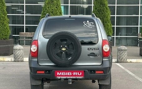 Chevrolet Niva I рестайлинг, 2017 год, 660 000 рублей, 5 фотография