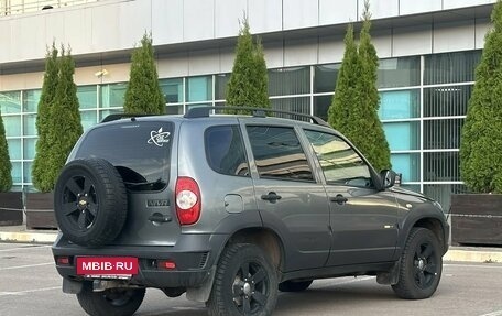 Chevrolet Niva I рестайлинг, 2017 год, 660 000 рублей, 6 фотография