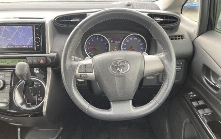 Toyota Wish II, 2017 год, 1 545 000 рублей, 14 фотография