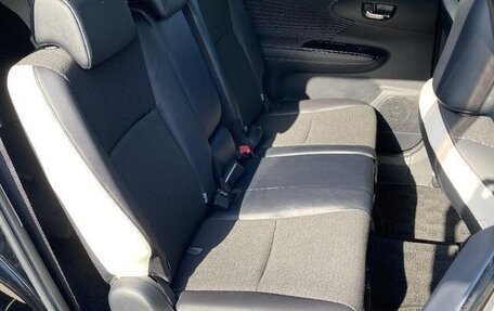 Toyota Wish II, 2017 год, 1 545 000 рублей, 16 фотография