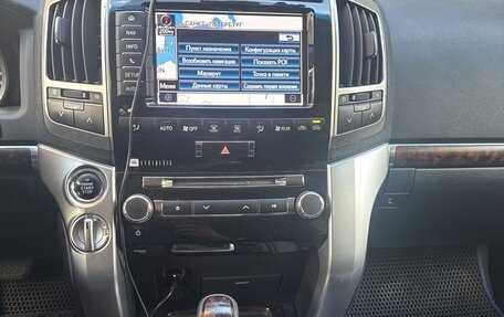 Toyota Land Cruiser 200, 2015 год, 4 500 000 рублей, 1 фотография