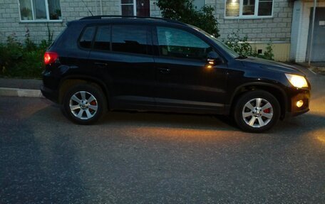 Volkswagen Tiguan I, 2010 год, 920 000 рублей, 3 фотография