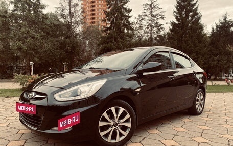 Hyundai Solaris II рестайлинг, 2014 год, 1 200 000 рублей, 2 фотография