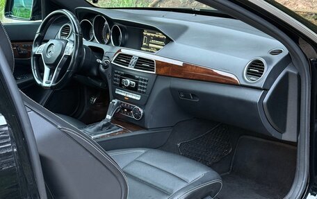 Mercedes-Benz C-Класс, 2014 год, 1 000 000 рублей, 10 фотография