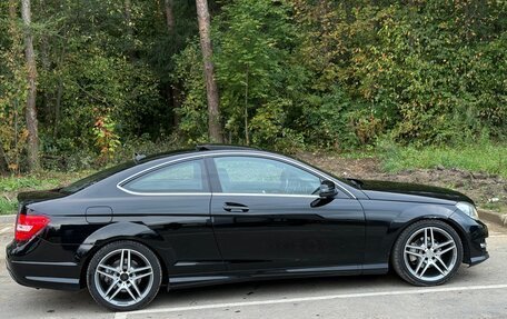 Mercedes-Benz C-Класс, 2014 год, 1 000 000 рублей, 5 фотография