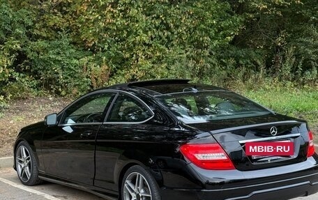 Mercedes-Benz C-Класс, 2014 год, 1 000 000 рублей, 8 фотография