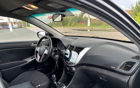 Hyundai Solaris II рестайлинг, 2016 год, 790 000 рублей, 5 фотография
