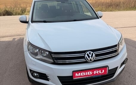 Volkswagen Tiguan I, 2016 год, 1 600 000 рублей, 1 фотография