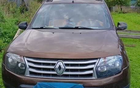 Renault Duster I рестайлинг, 2015 год, 250 000 рублей, 1 фотография