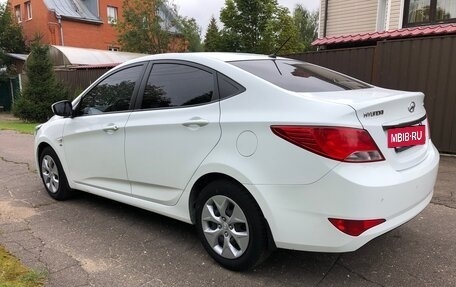 Hyundai Solaris II рестайлинг, 2014 год, 1 030 000 рублей, 4 фотография