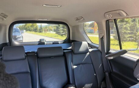 Toyota Land Cruiser Prado 150 рестайлинг 2, 2013 год, 3 600 000 рублей, 13 фотография