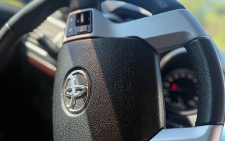 Toyota Land Cruiser Prado 150 рестайлинг 2, 2013 год, 3 600 000 рублей, 15 фотография