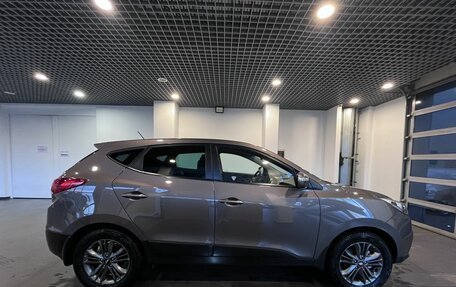 Hyundai ix35 I рестайлинг, 2015 год, 1 640 000 рублей, 2 фотография