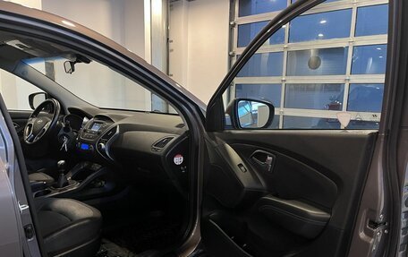 Hyundai ix35 I рестайлинг, 2015 год, 1 640 000 рублей, 25 фотография
