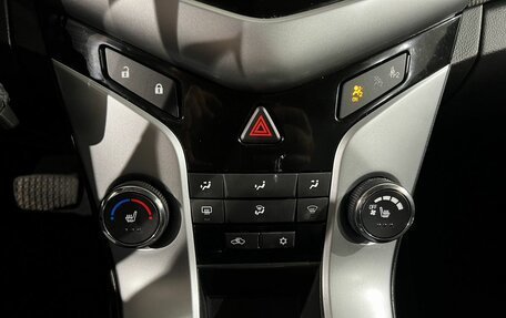 Chevrolet Cruze II, 2012 год, 897 000 рублей, 13 фотография