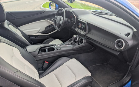 Chevrolet Camaro VI, 2016 год, 3 100 000 рублей, 10 фотография