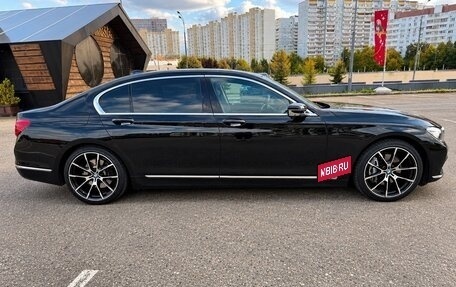 BMW 7 серия, 2016 год, 3 450 000 рублей, 2 фотография