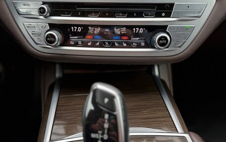 BMW 7 серия, 2016 год, 3 450 000 рублей, 21 фотография