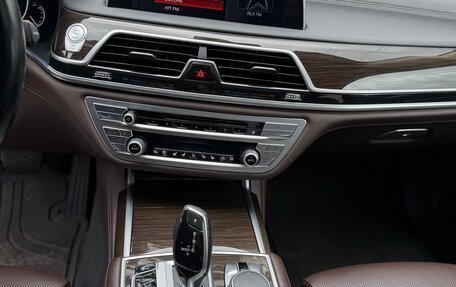 BMW 7 серия, 2016 год, 3 450 000 рублей, 30 фотография