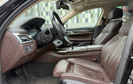 BMW 7 серия, 2016 год, 3 450 000 рублей, 26 фотография