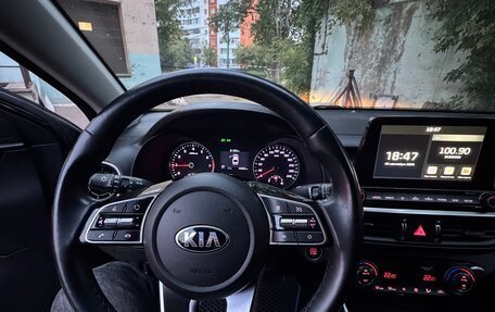 KIA Cerato IV, 2021 год, 2 600 000 рублей, 5 фотография