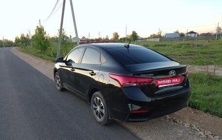 Hyundai Solaris II рестайлинг, 2018 год, 1 300 000 рублей, 2 фотография