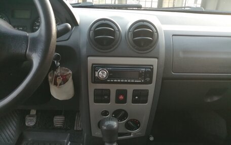 Renault Logan I, 2006 год, 230 000 рублей, 8 фотография
