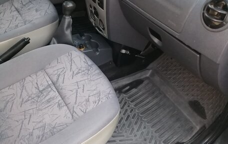 Renault Logan I, 2006 год, 230 000 рублей, 15 фотография