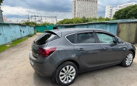 Opel Astra J, 2011 год, 999 999 рублей, 3 фотография