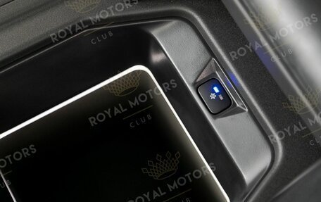 Land Rover Defender II, 2026 год, 28 500 000 рублей, 12 фотография