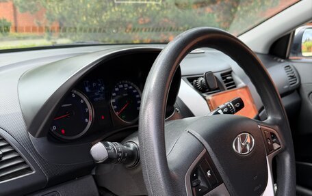 Hyundai Solaris II рестайлинг, 2015 год, 1 150 000 рублей, 8 фотография