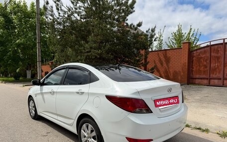 Hyundai Solaris II рестайлинг, 2015 год, 1 150 000 рублей, 5 фотография
